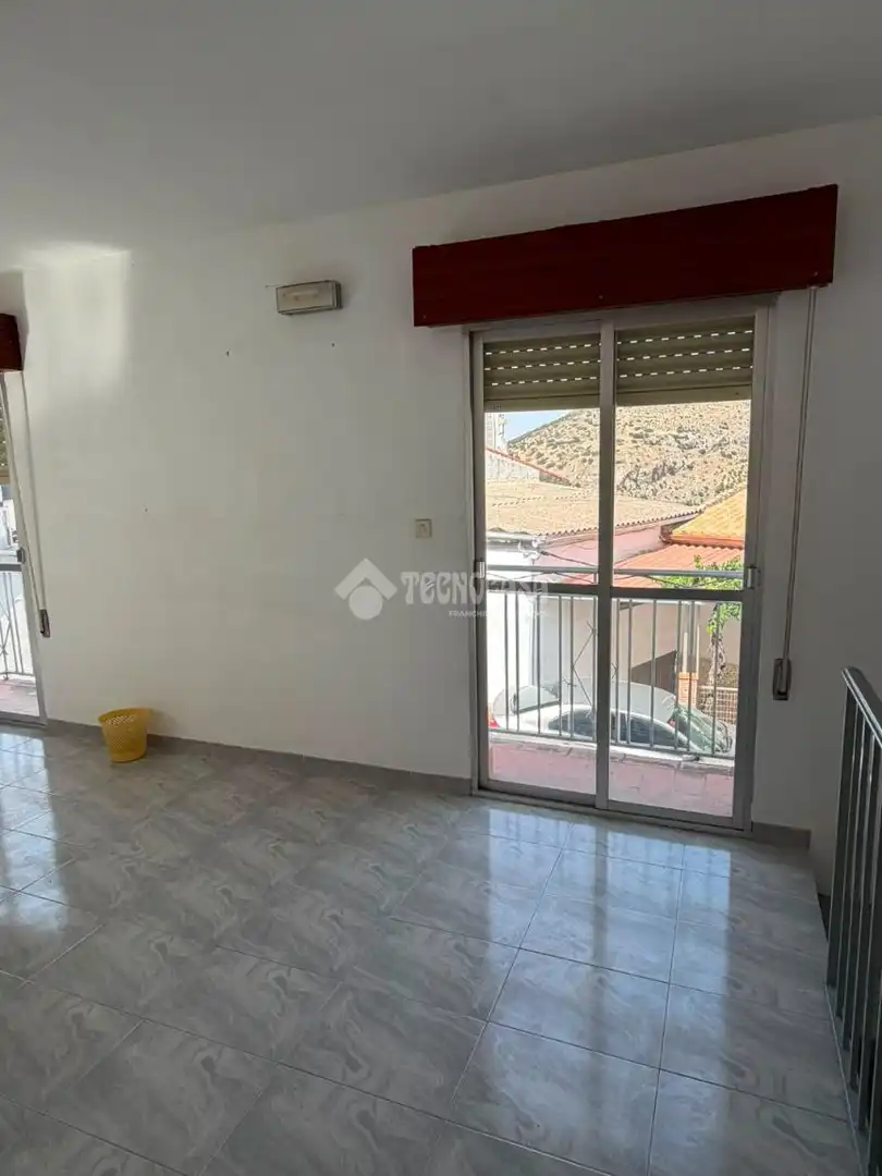 Casa bifamiliare in vendita a Colomera, imagen 2