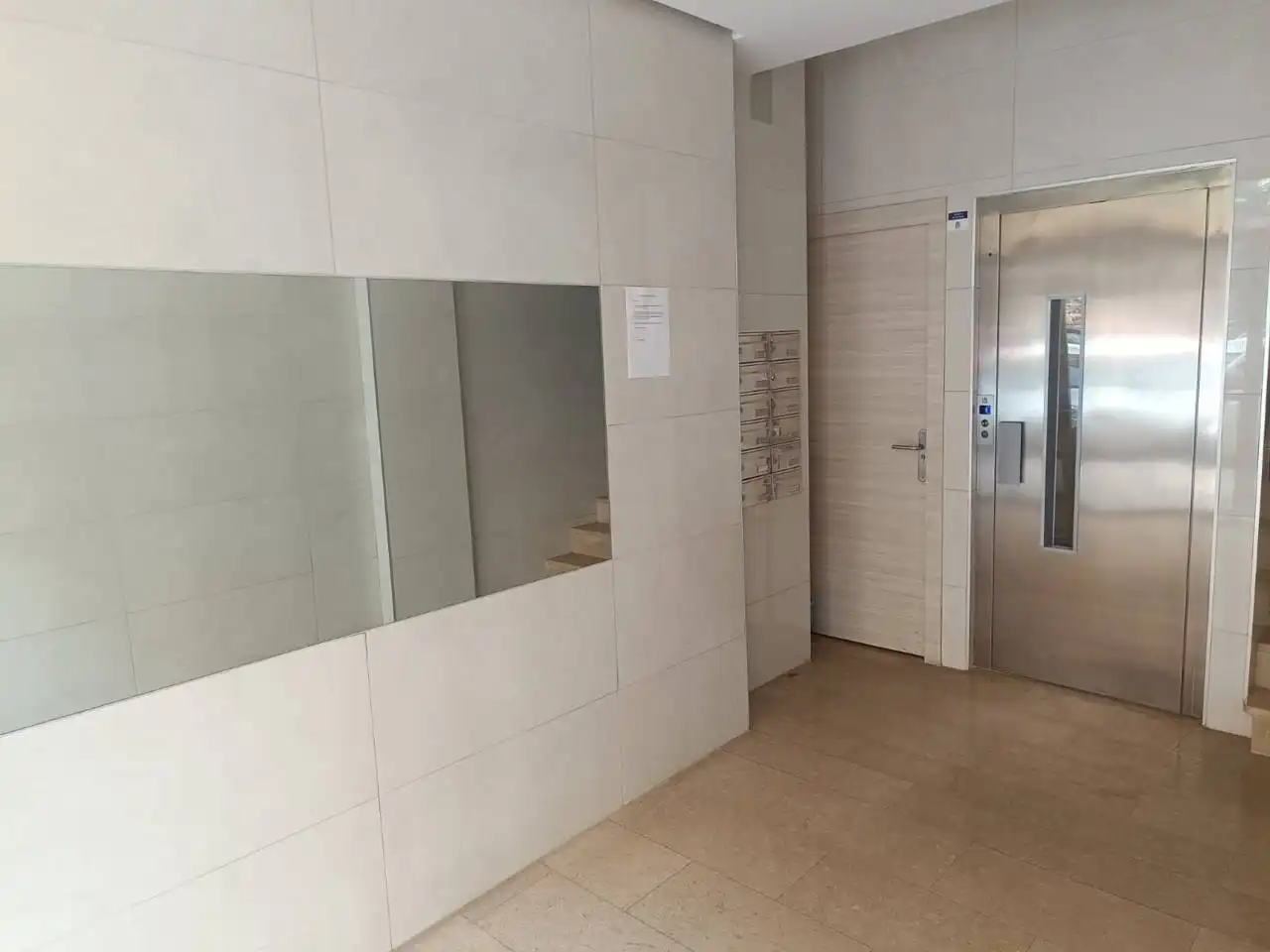 Piso en venta en Valencia con Balcón