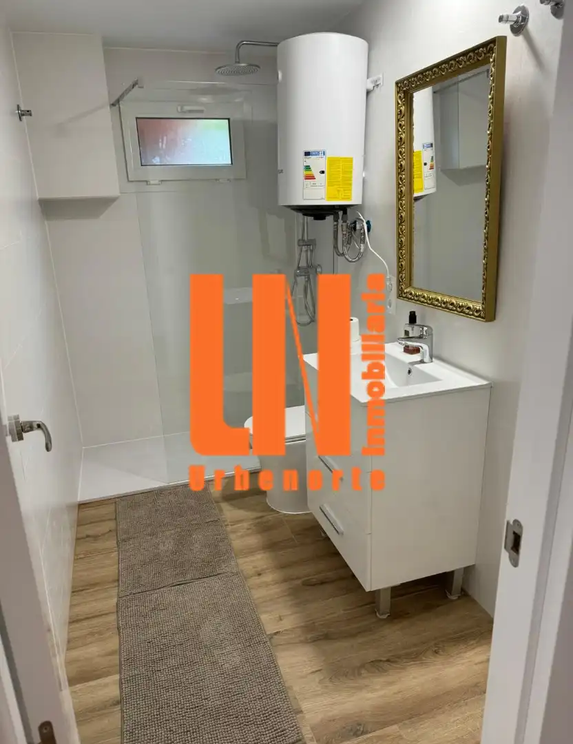 Bany de Apartament de lloguer en Villanueva de la Cañada amb Aire condicionat, Calefacció i Terrassa