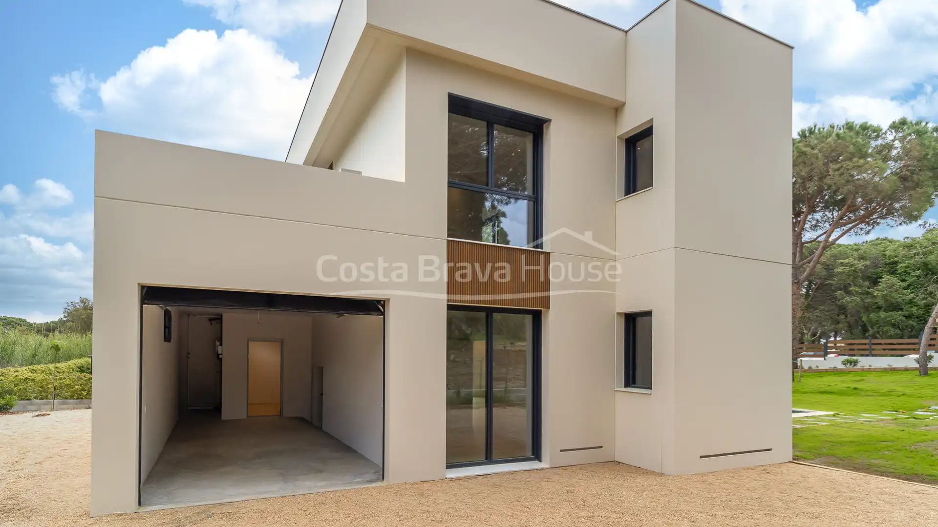 Vista exterior de Casa o xalet en venda en Palafrugell amb Aire condicionat, Calefacció i Jardí privat