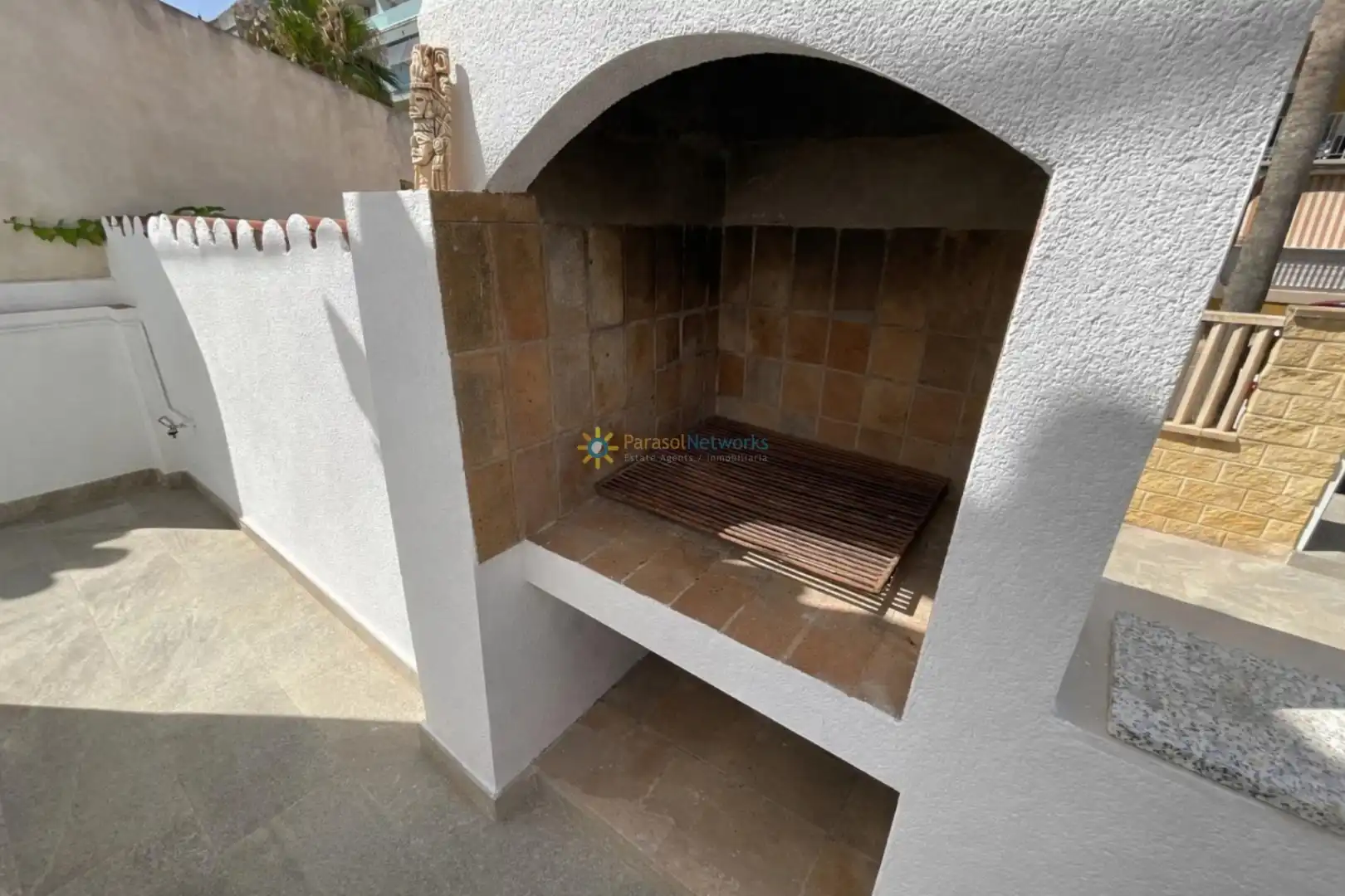 Terrassa de Casa o xalet en venda en Miramar amb Aire condicionat, Jardí privat i Terrassa