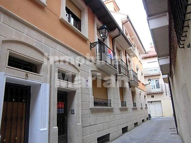 Exterior view of Single-family semi-detached for sale in Aranda de Duero  with Heating, Parquet flooring and Terrace