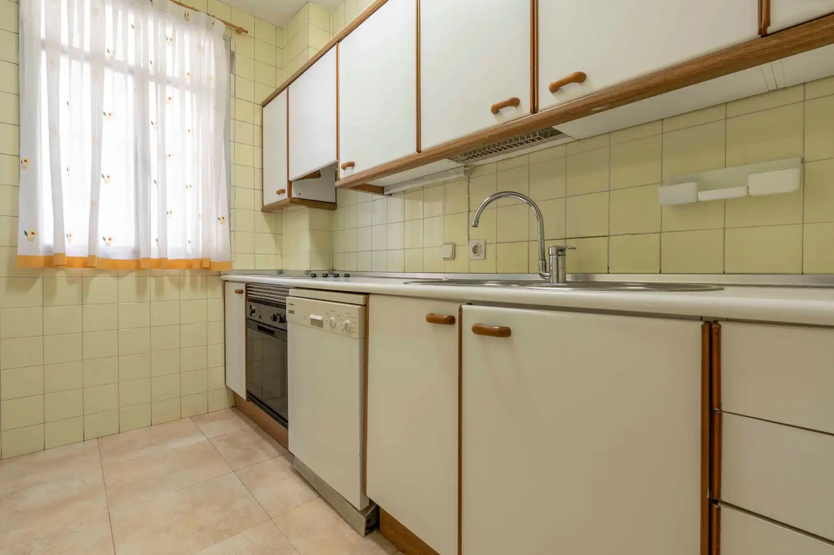 Piso con ascensor en venta en Ciudad Lineal, imagen 5