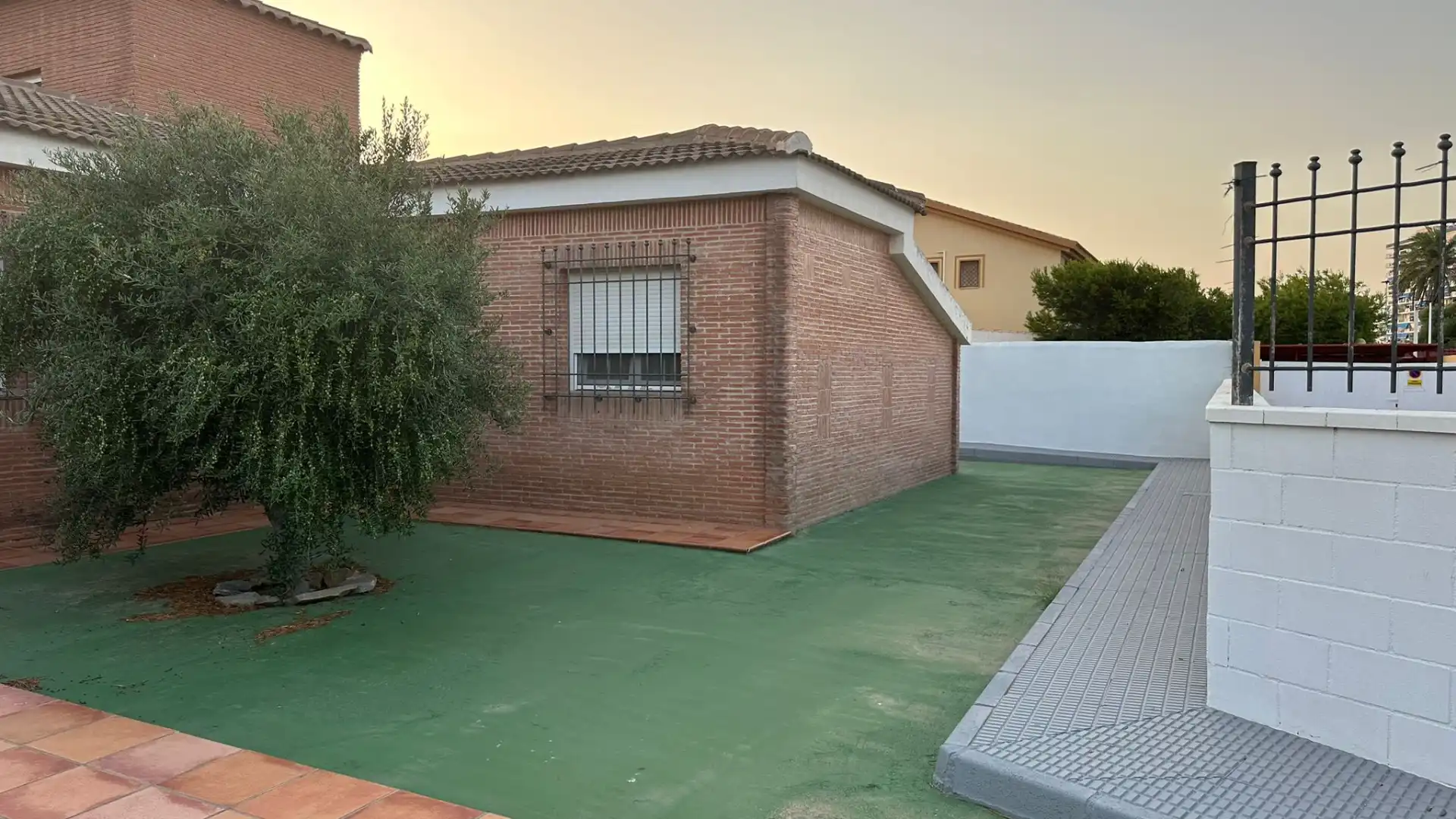 Xalet amb jardí en venda a Playa del Galán, imagen 33