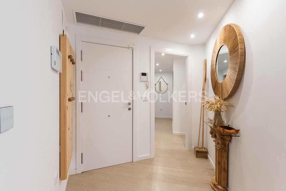 Flat to rent in  Valencia Capital  with Air Conditioner, Heating and Parquet flooring