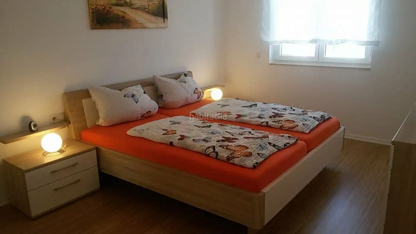 Villa con giardino in vendita a Avinguda de la República Catalana 10, imagen 3