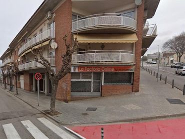 Business premises for sale in ANGELINES
