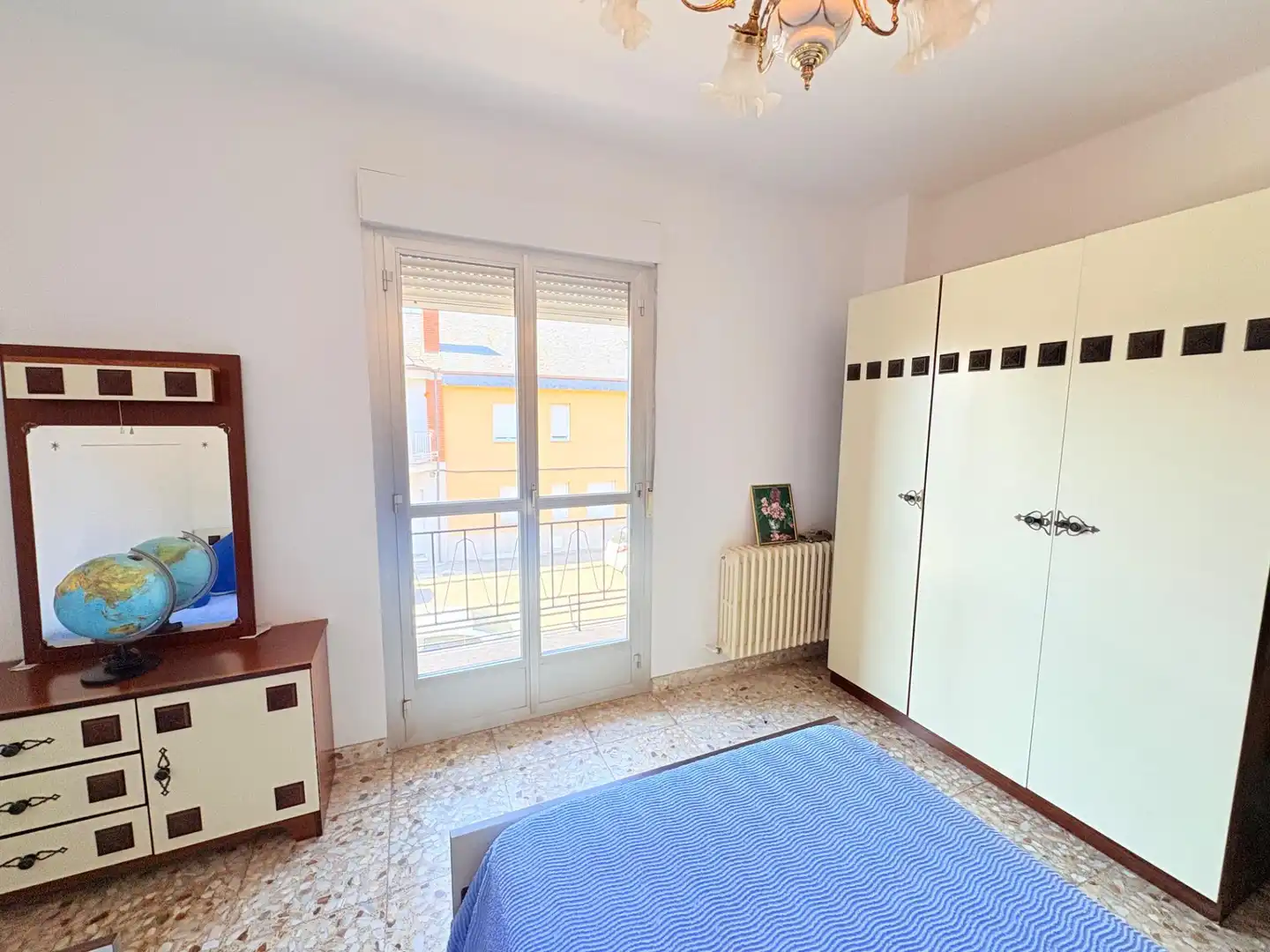 Habitación de Casa o chalet en venta en Ponferrada con Calefacción, Terraza y Amueblado