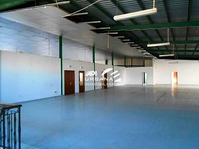 Nave industrial en Venta en Córdoba Málaga, N-331 Km.74,8 en El Valle