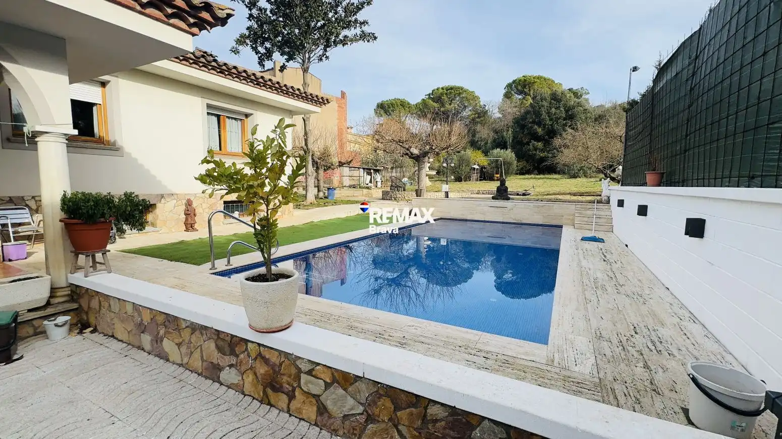Villa avec piscine à vendre à Calle CL ULLASTRET, imagen 2
