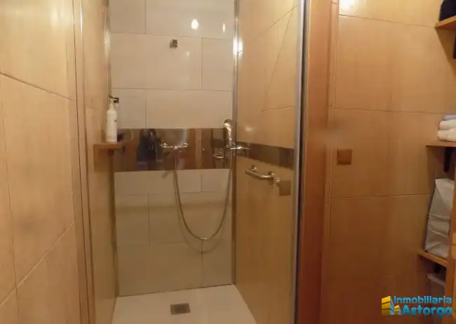 Baño de Casa o chalet en venta en Villaobispo de Otero con Jardín privado y Parquet