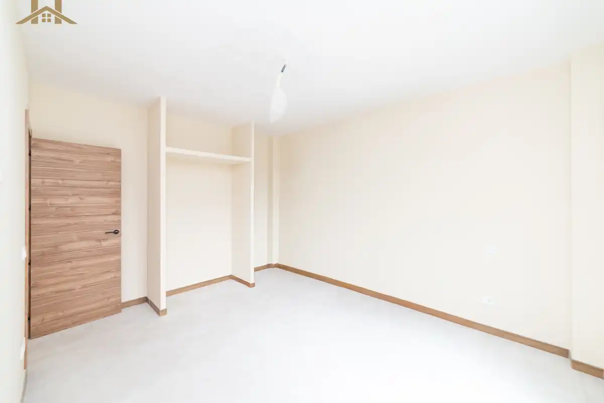 Habitación de Casa o chalet en venta en San Martín de Valdeiglesias con Calefacción y Jardín privado