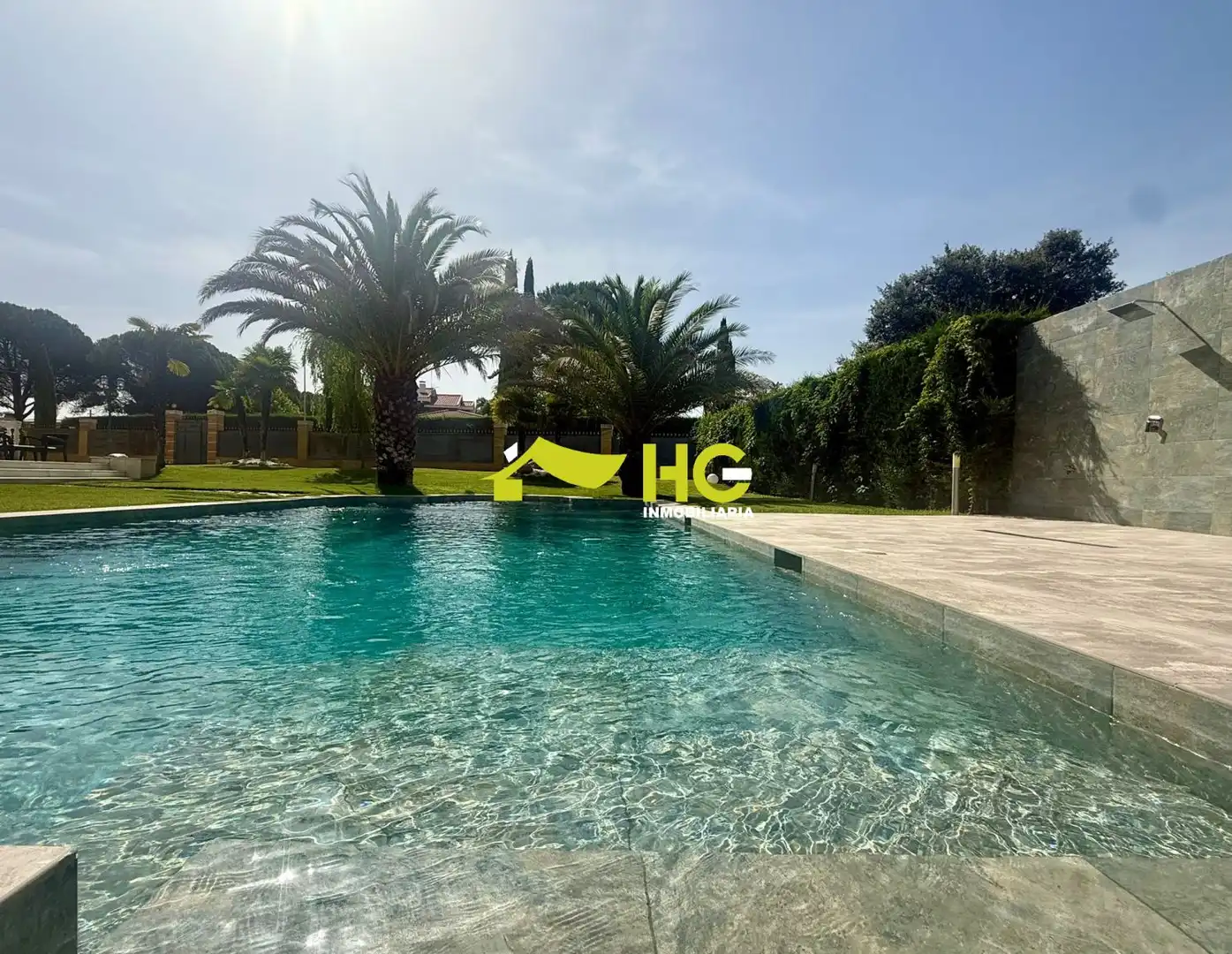 Piscina de Estudio de alquiler en Villaviciosa de Odón con Aire acondicionado, Calefacción y Amueblado