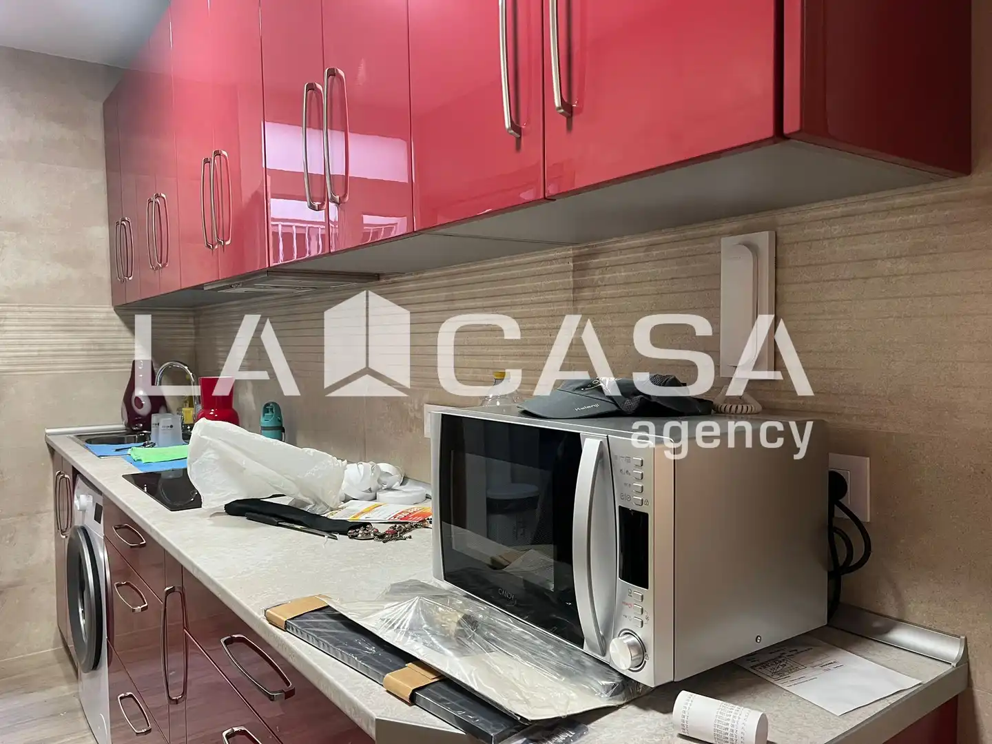 Flat with terrace for sale in Calle Radio Algeciras, imagen 8