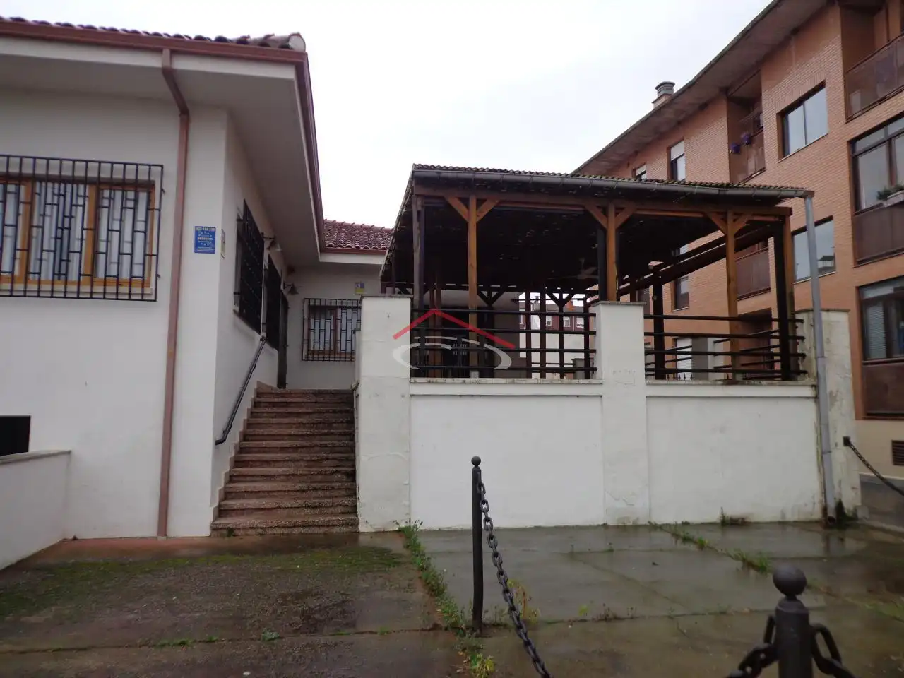 Exterior view of Commercial properties for sale in Sariegos  with Furnished