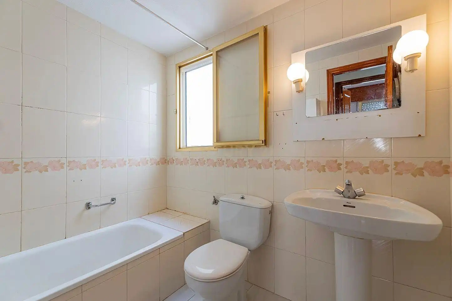 Apartamento con terraza en venta en CL MAESTRO SERRANO 3CALP (ALICANTE) 3, imagen 6