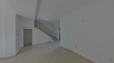 Foto 4 de Casa adosada en venta en Cooperativa , Hinojos, Huelva