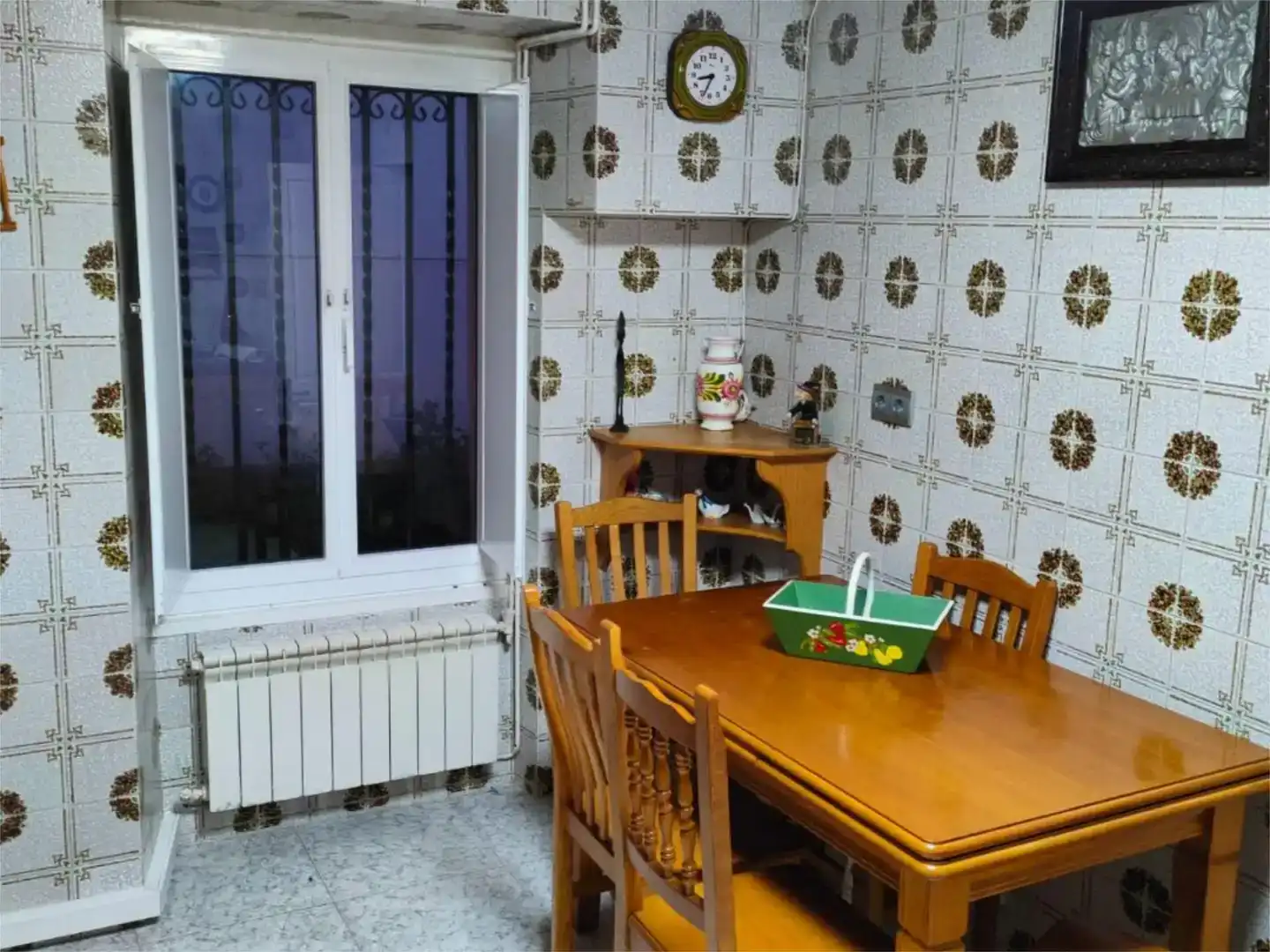 Cocina de Piso en venta en Cervo con Jardín privado, Trastero y Amueblado