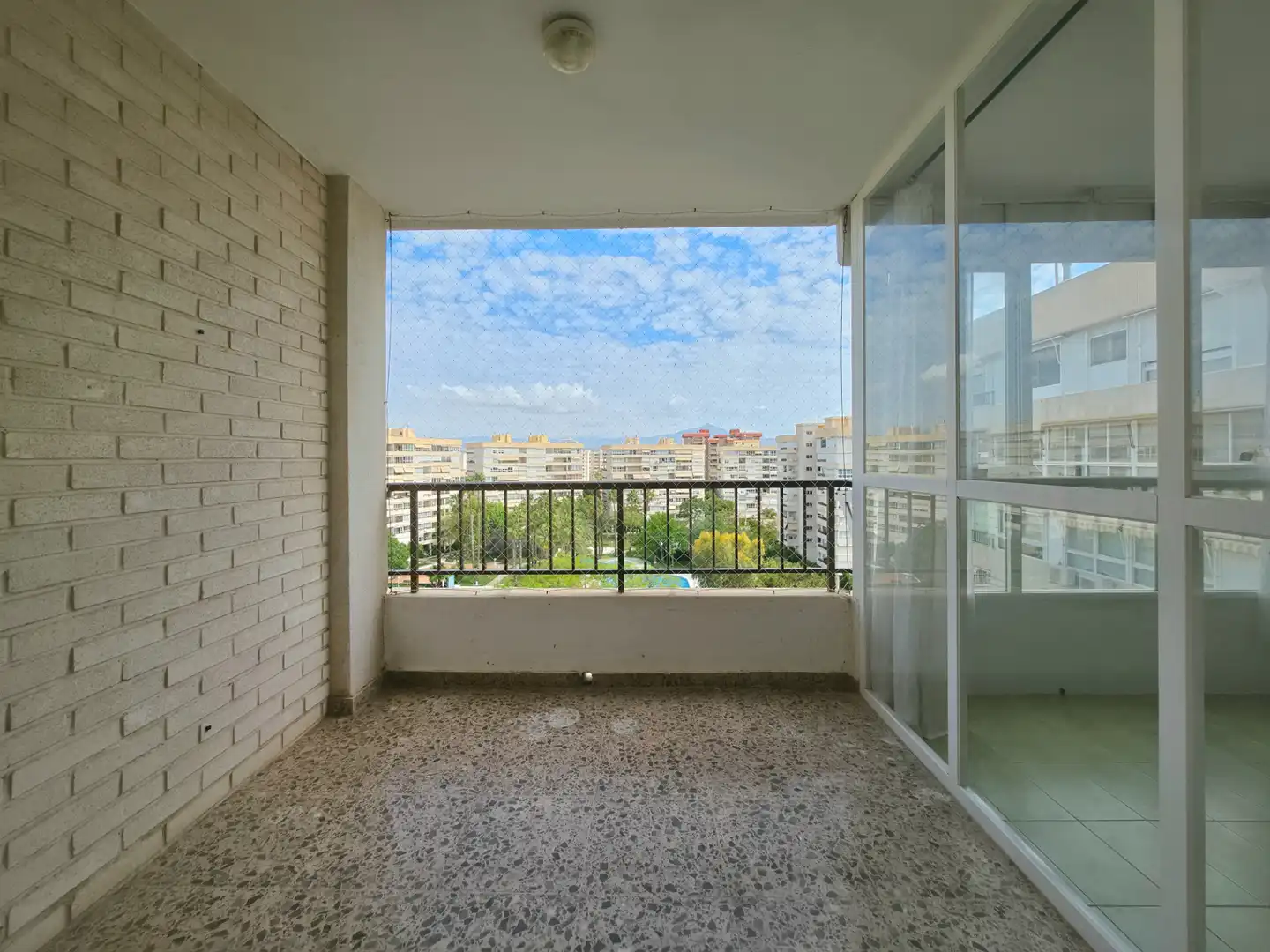 Piso con terraza en venta en Avenida Santander 25, imagen 24