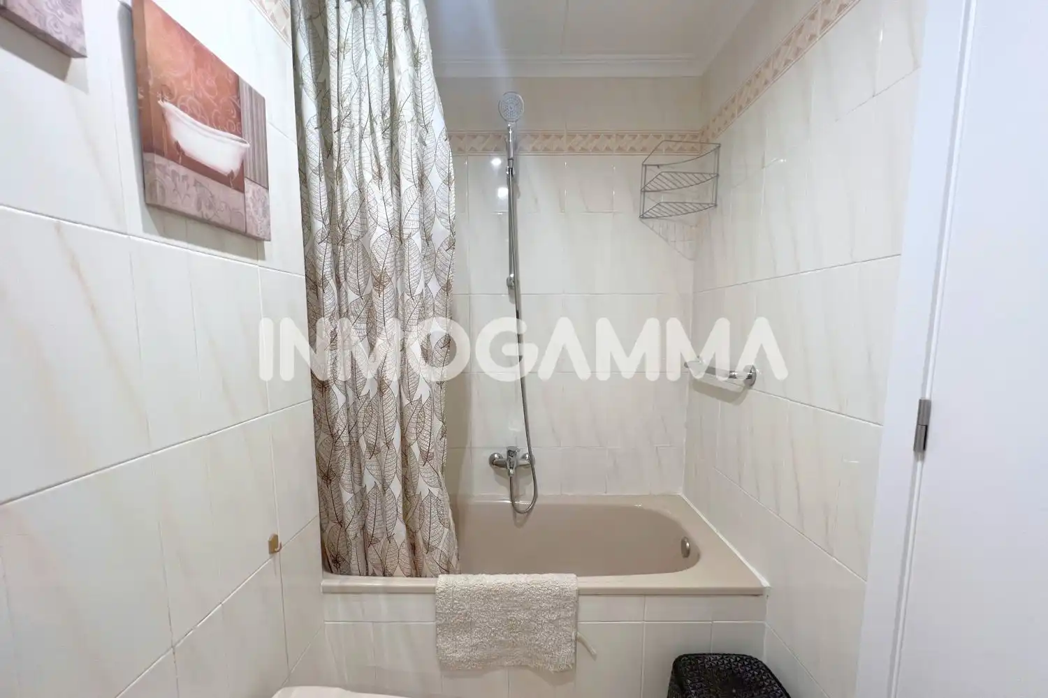 Baño de Apartamento de alquiler en Cullera con Terraza, Amueblado y Piscina comunitaria