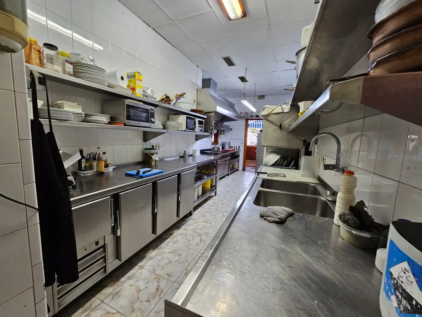 Cocina de Local en venta en Blanes con Aire acondicionado, Terraza y Amueblado