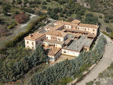 Wohngebäude mit Pool zum Verkauf in Polígono 9 Parcela 1 CORTIJO RIAS. DIEZMA (GRANADA)