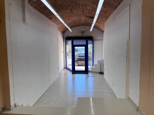 Local comercial en Alquiler en Sant Joan - Vilarromà