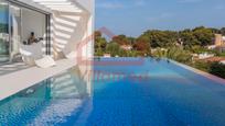 Swimming pool of House or chalet for sale in Alicante / Alacant  with Air Conditioner, Heating and Private garden