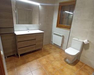 Bathroom of House or chalet to rent in Vic  with Heating, Private garden and Terrace