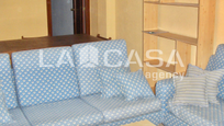 Living room of Flat for sale in  Sevilla Capital  with Storage room and Balcony