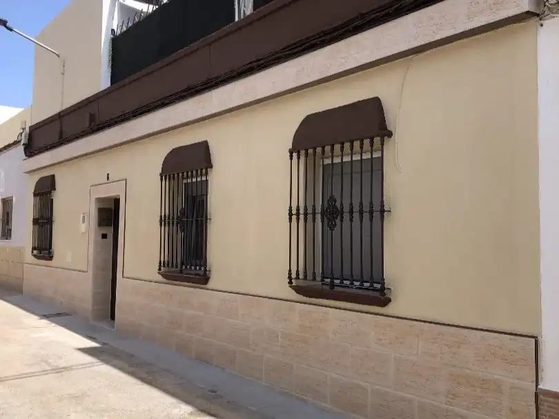 Vista exterior de Casa o xalet en venda en Núcleo urbano