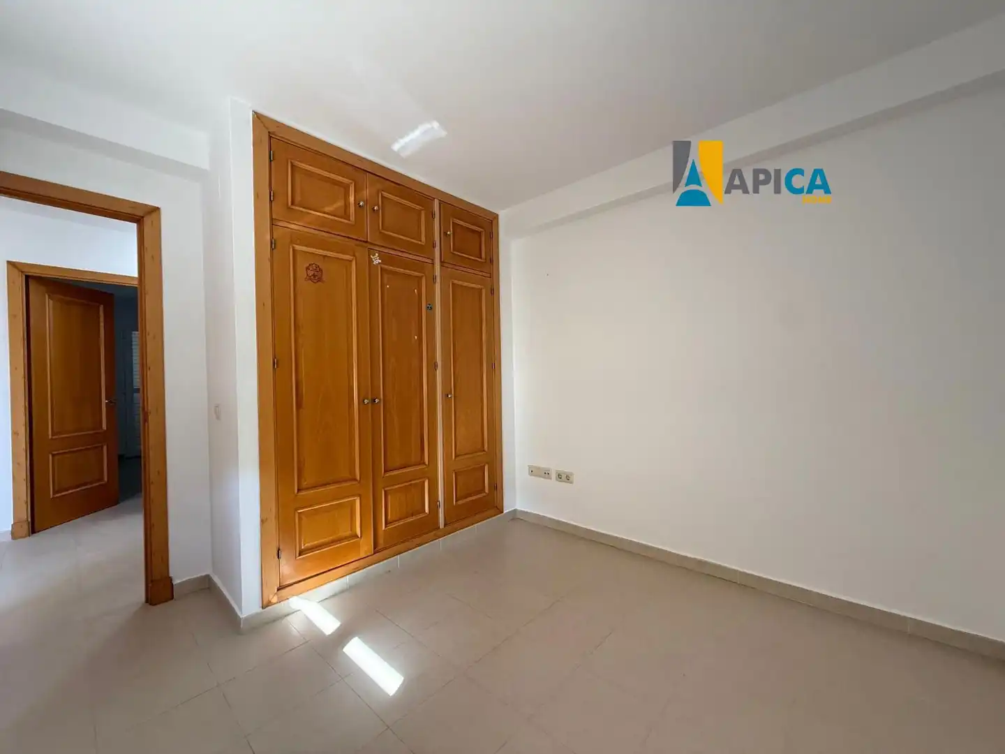Habitación de Casa adosada en venta en Chiclana de la Frontera con Terraza