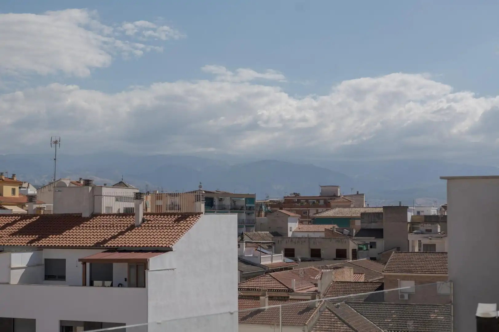 Vista exterior de Àtic en venda en Maracena, Granada