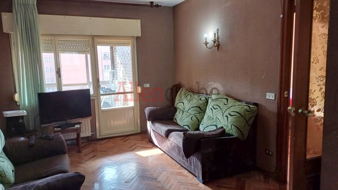 Living room of Flat for sale in Oviedo   with Heating and Terrace