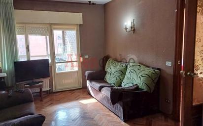 Living room of Flat for sale in Oviedo   with Heating and Terrace