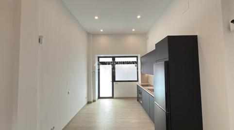 Foto 4 de Piso en venta en Fuente del Berro, Madrid