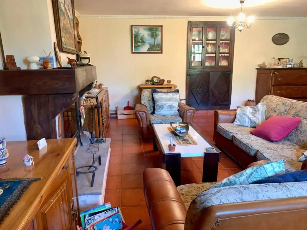 Sala de estar de Casa o chalet en venta en Arija con Calefacción, Jardín privado y Terraza