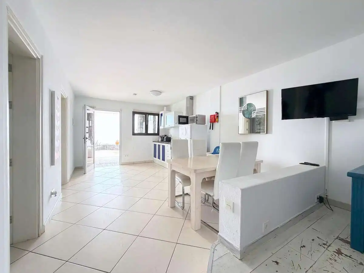 Cuina de Casa o xalet en venda en Tías amb Aire condicionat, Jardí privat i Terrassa