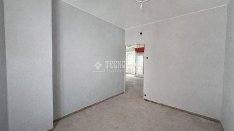 Foto 3 de Piso en venta en Calle Sta. Rosa, La Granja,  Zaragoza Capital