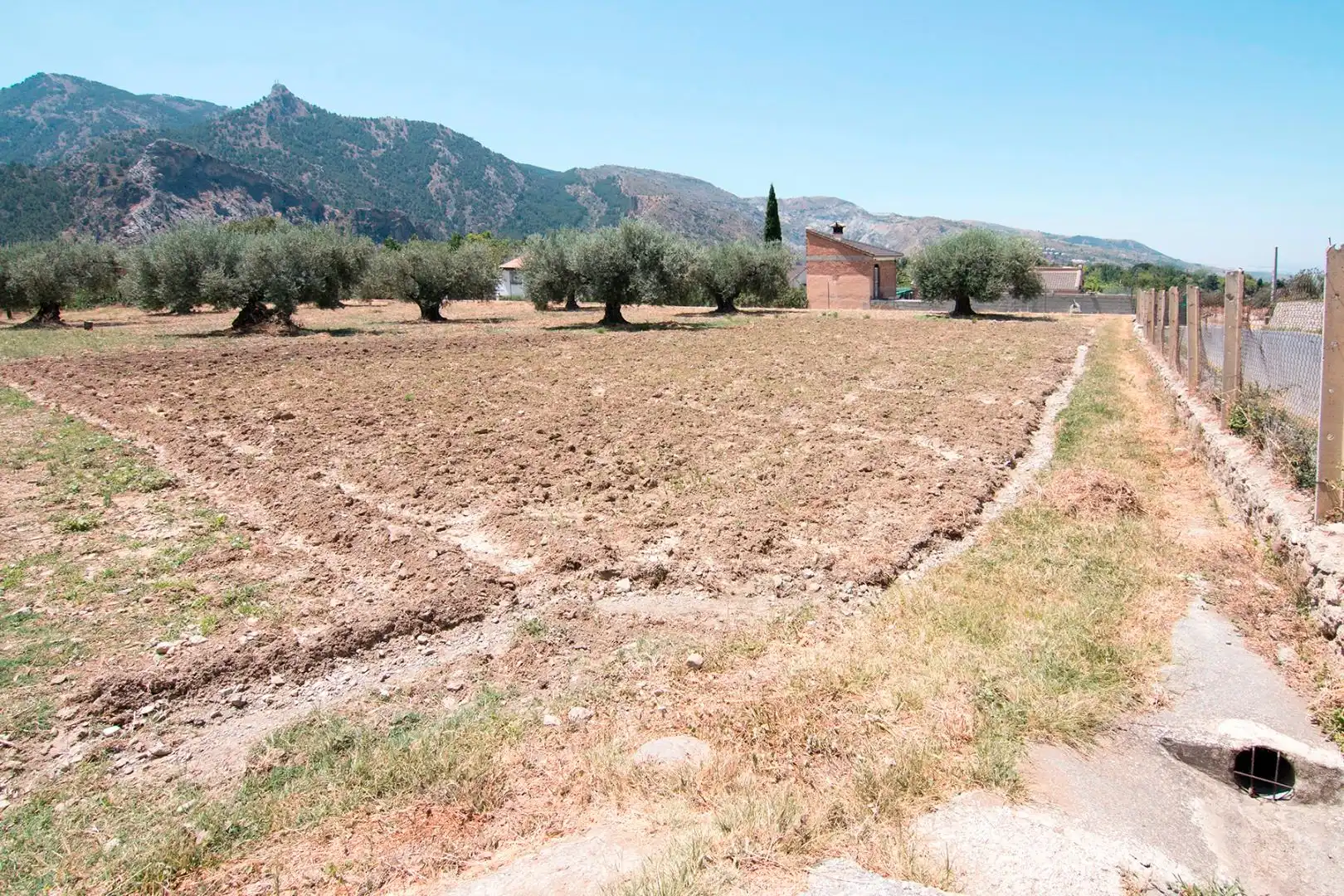 Finca rústica en venta en Güéjar Sierra con Terraza, Piscina y Balcón