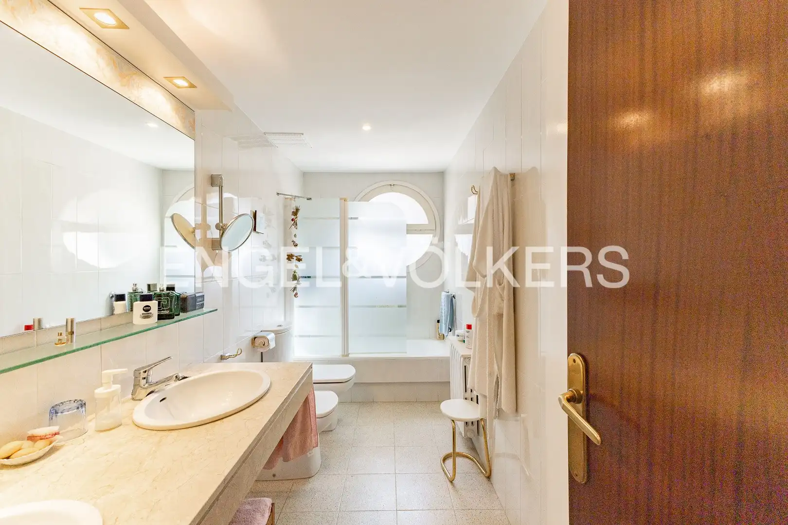 Bathroom of Flat for sale in Caldes d'Estrac  with Air Conditioner, Heating and Private garden