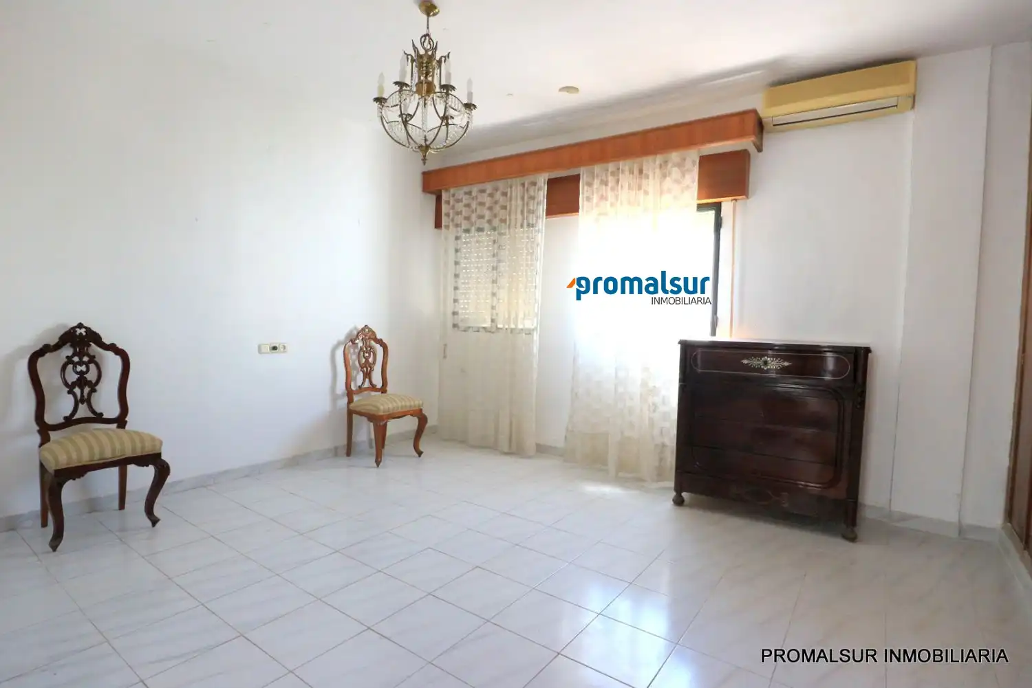 Habitación de Casa o chalet en venta en Puente Genil con Terraza, Trastero y Piscina