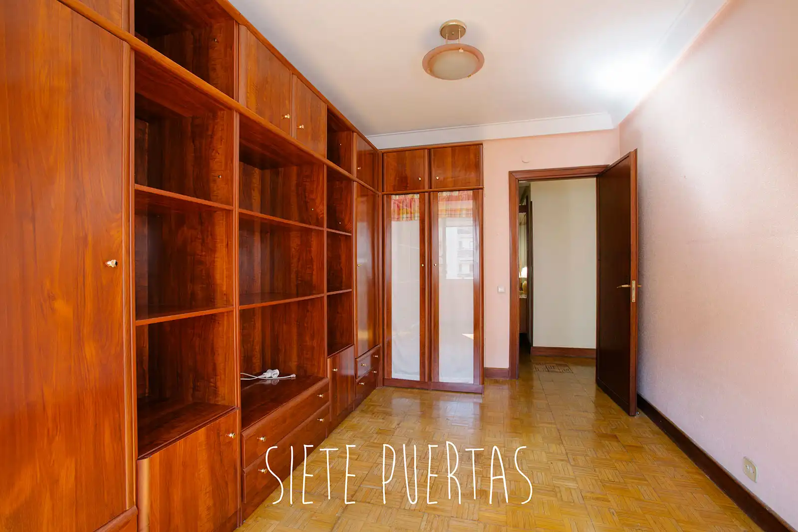 Piso en venta en Donostia - San Sebastián  con Calefacción, Terraza y Trastero