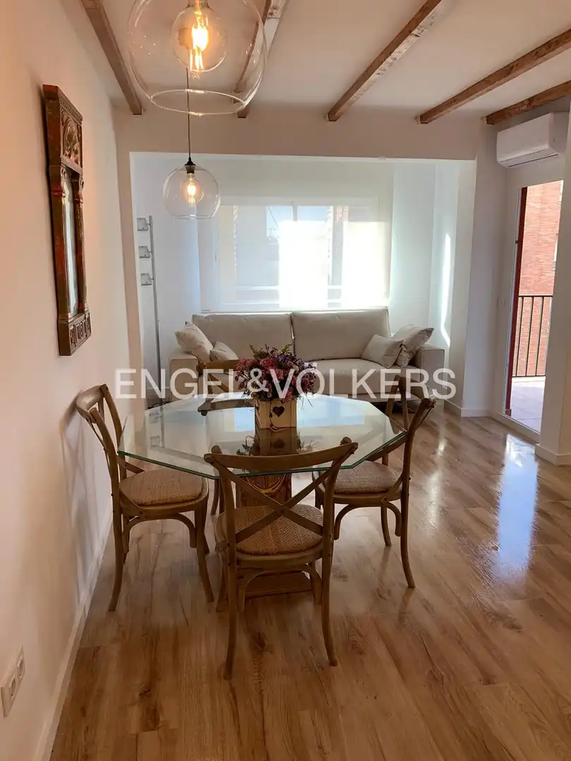 Comedor de Piso de alquiler en Valencia con Calefacción