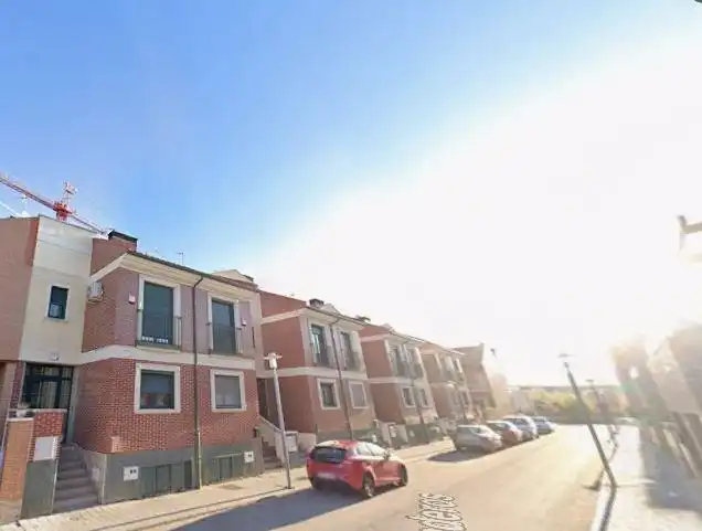 Exterior view of Flat for sale in Cistérniga  with Private garden