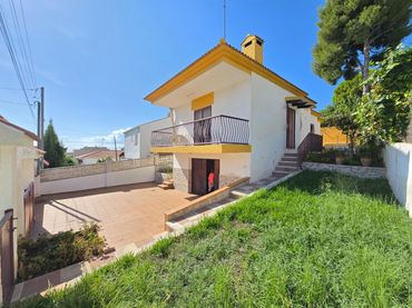 Casa con balcón en venta en Cunit Residencial