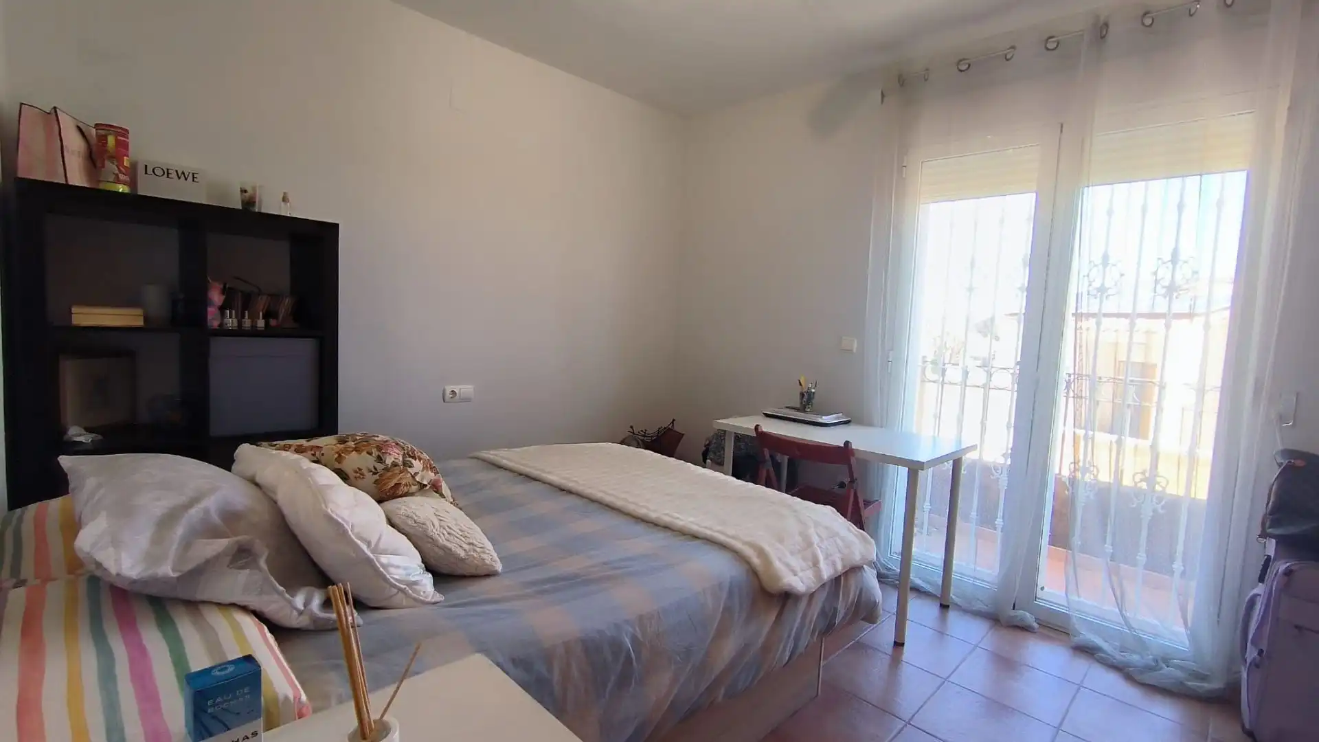 Habitación de Casa o chalet en venta en La Nucia con Aire acondicionado, Calefacción y Jardín privado