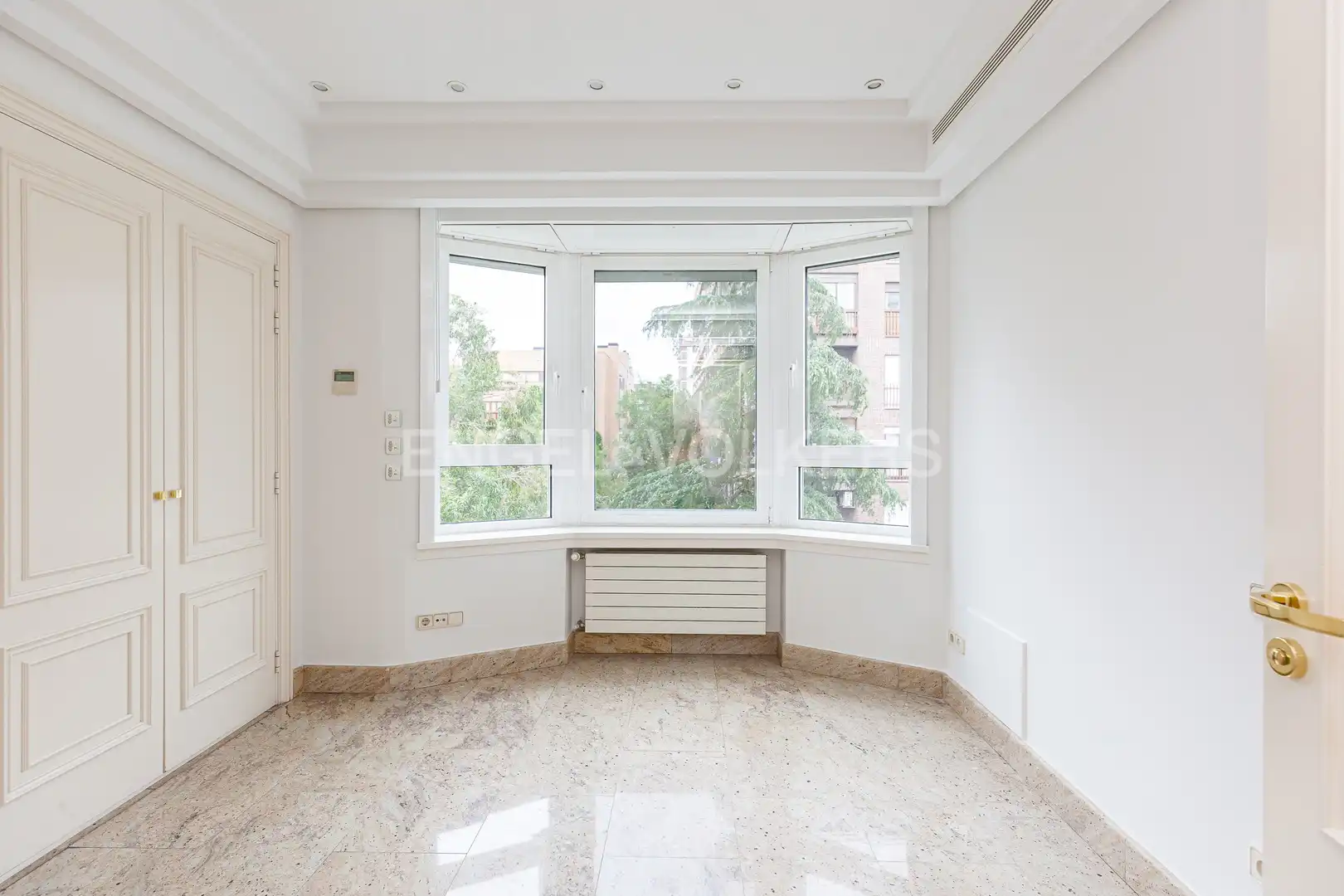 Wohnzimmer von Wohnung zur Miete in Madrid mit Klimaanlage, Heizung und Privatgarten