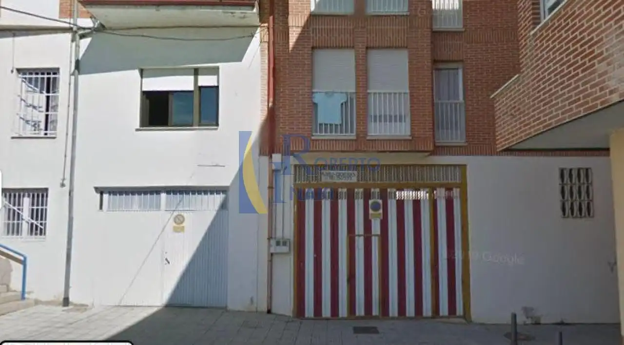 Individual en venta en Valencia de Don Juan