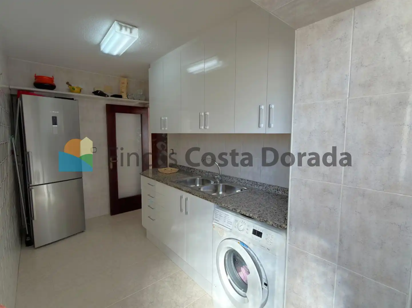 Cocina de Planta baja en venta en Vilanova i la Geltrú con Aire acondicionado, Jardín privado y Terraza